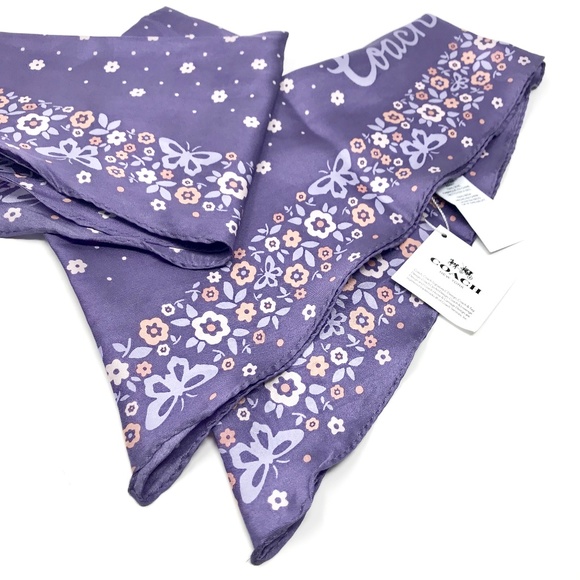 COACH Floral Print Silk Diamond Scarf NWT - Picture 2 of 6